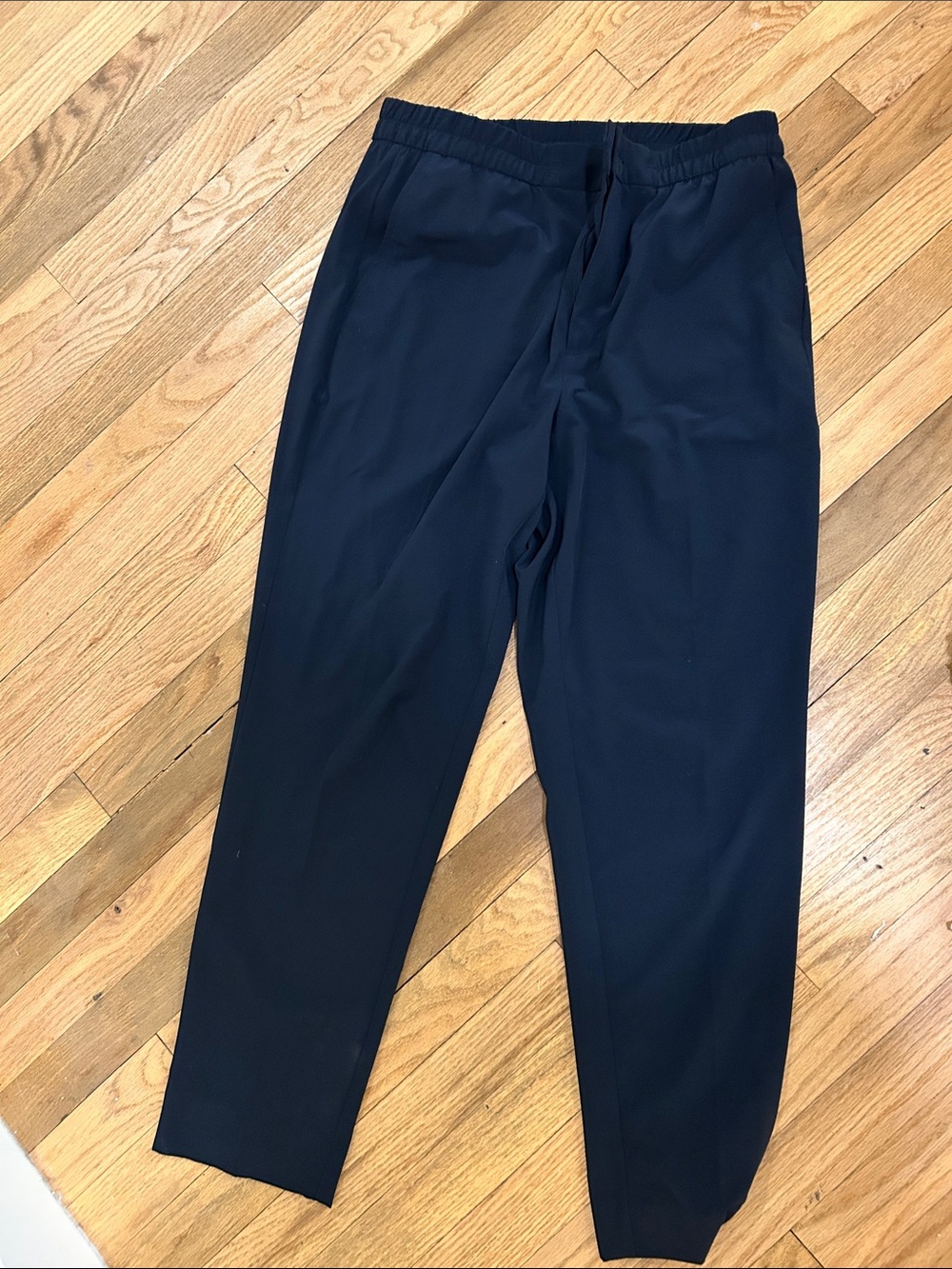 Banana Republic Women's Black Elastic Waist Tapered Trousers